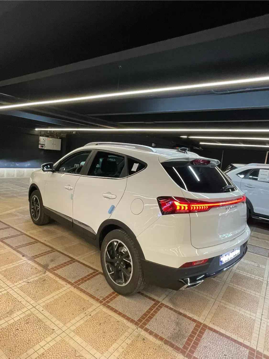 کی ام سی X5 مدل 1403 مشابه صفر/نقدواقساط/تحویل روز|خودرو سواری و وانت|تهران, ایرانشهر|دیوار