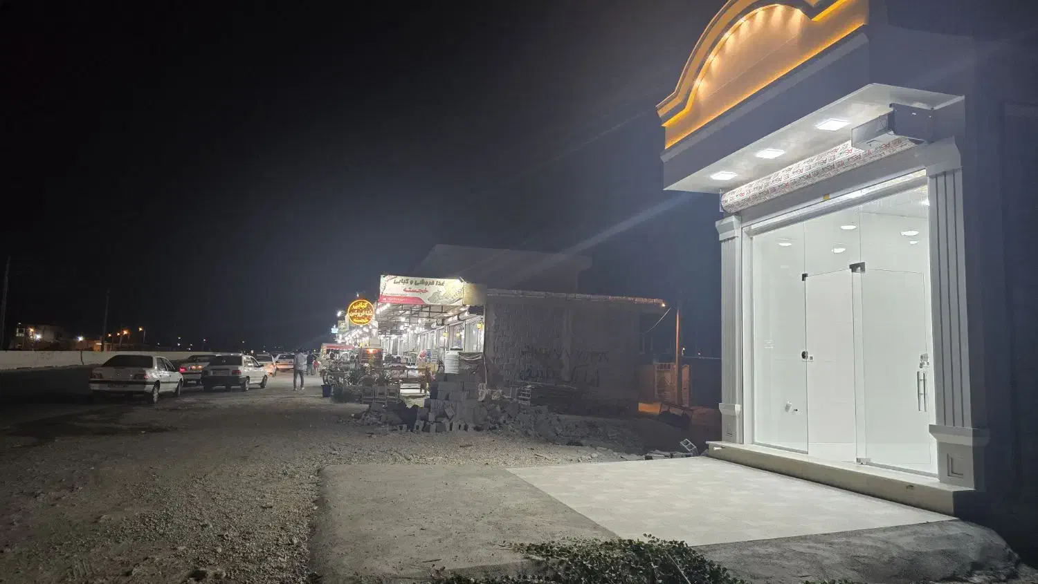 فروش مغازه سه راهی بنداروز|فروش مغازه و غرفه|برازجان, |دیوار