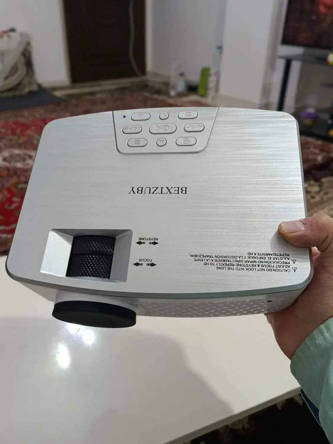 پروژکتور برند BEXTZUBY|تلویزیون و پروژکتور|تبریز, |دیوار