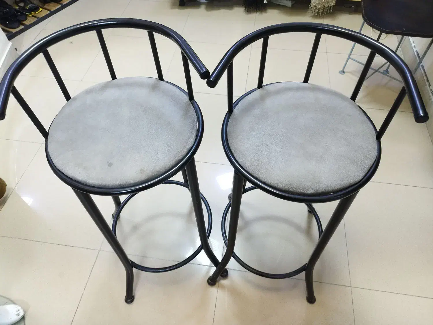 صندلی اوپنی بلند در حد صفر|صندلی و نیمکت|کامیاران, |دیوار