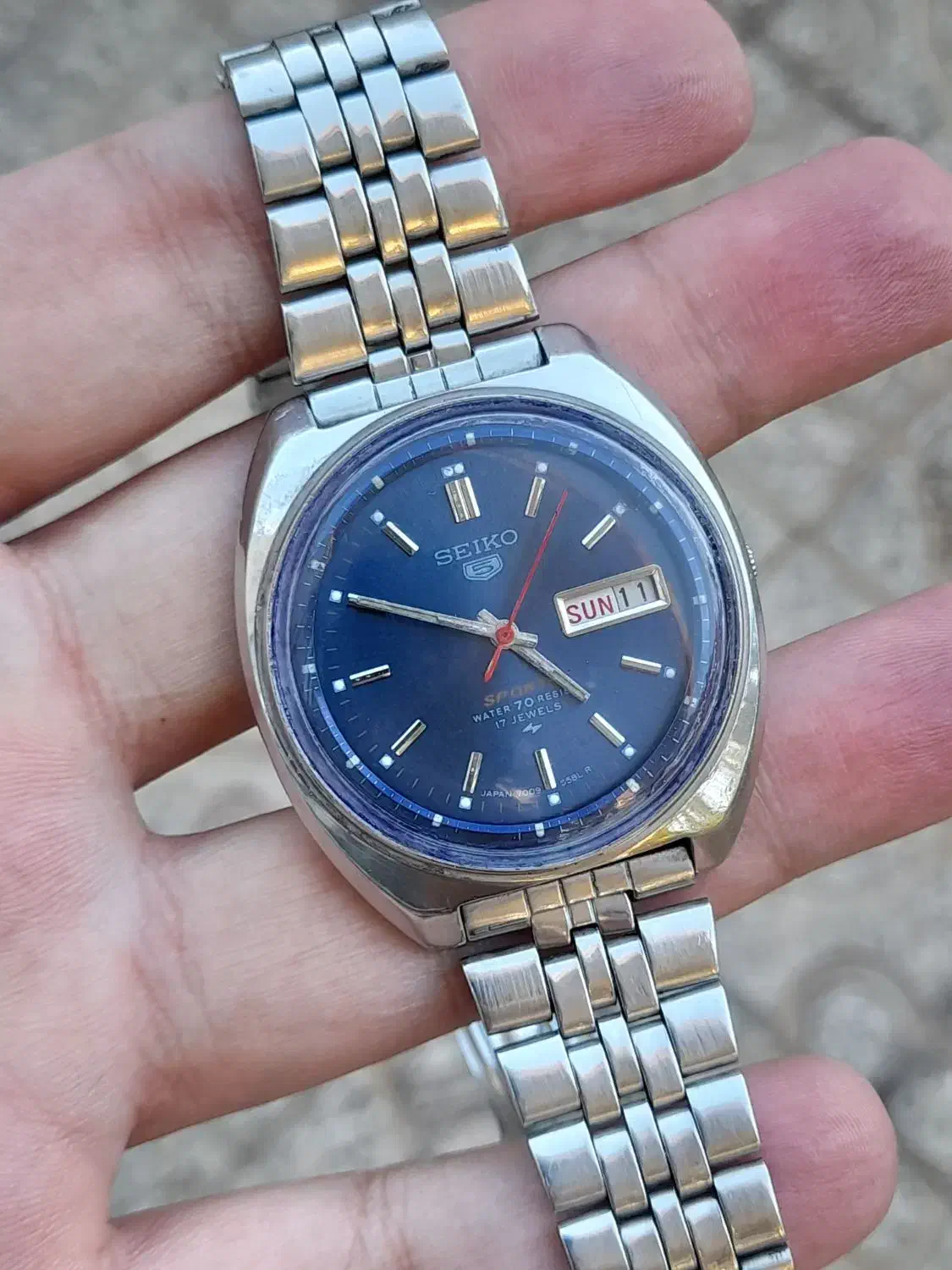 سیکو پنج|ساعت|ایلام, |دیوار