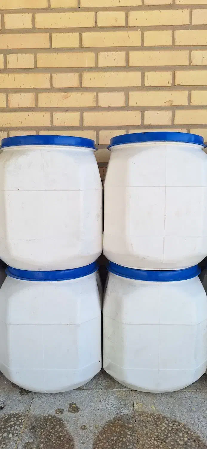 دبه ۴۰ لیتری محکم ودولایه|ظروف نگهدارنده، پلاستیکی، یک‌بارمصرف|برازجان, |دیوار