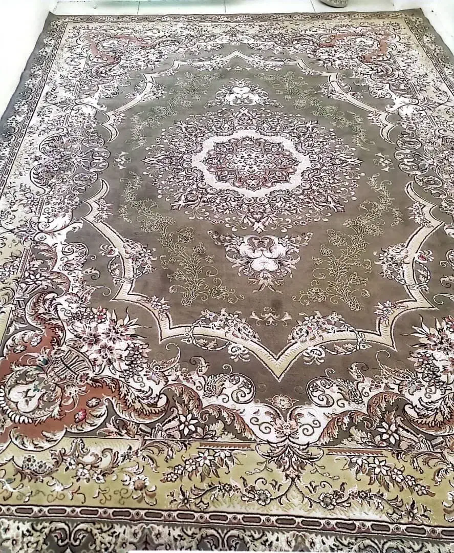 فرش سالم بدون سوختگی و پارگی شسته شده|فرش|اردبیل, |دیوار