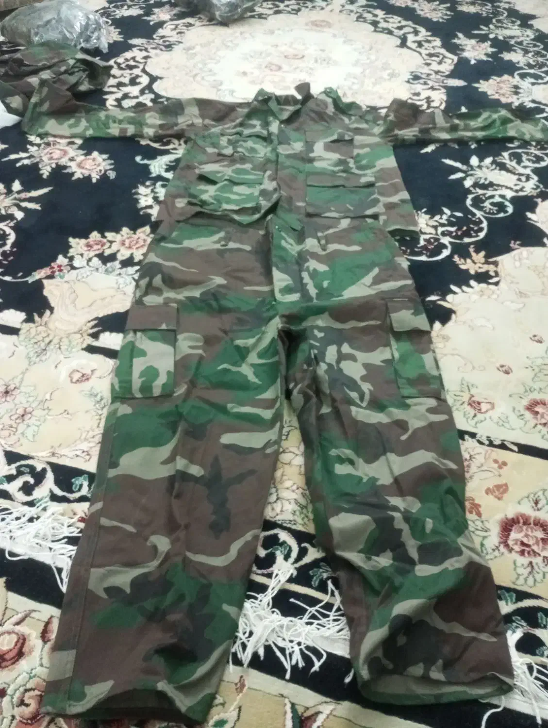 4دست لباس پلنگی سبز|لباس|بیرجند, |دیوار