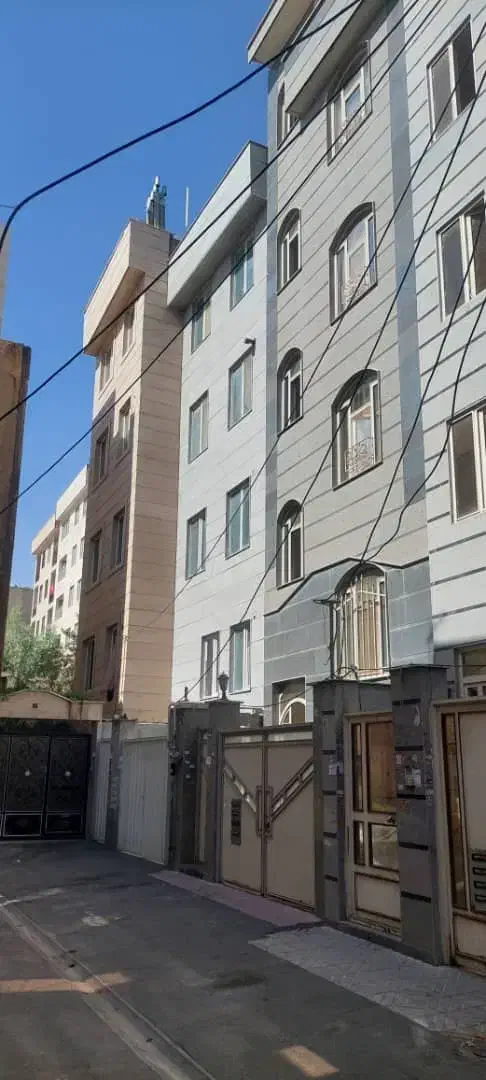 واحد۳۵متری واقع در مجیدیه تهران|فروش آپارتمان|ملایر, |دیوار