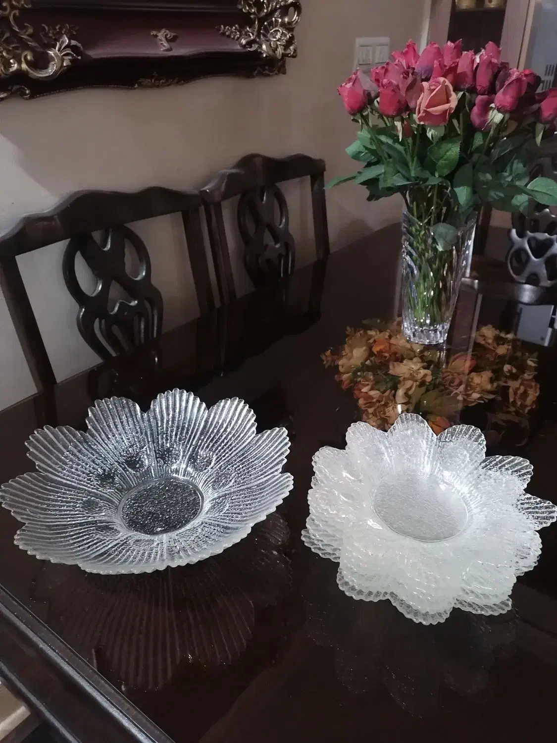 ظرف بزرگ میوه و7عدد بشقاب میوه خوری قدیمی|ظروف سرو و پذیرایی|تهران, سازمان آب|دیوار