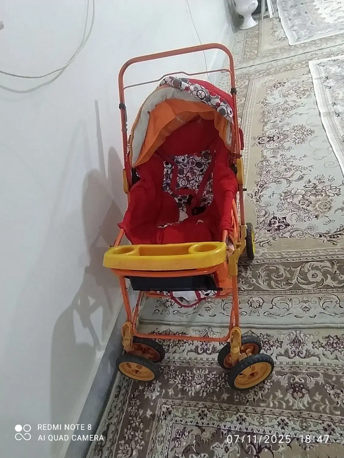 کالسکه کودک|کالسکه و لوازم جانبی|سبزوار, قلعه‌نو دهزار|دیوار