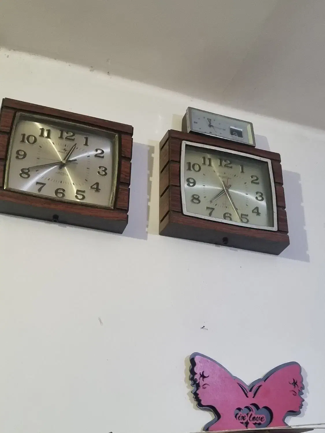 مقداری وسایل آنتیک بدون شکستی|کلکسیون اشیاء عتیقه|اندیمشک, |دیوار