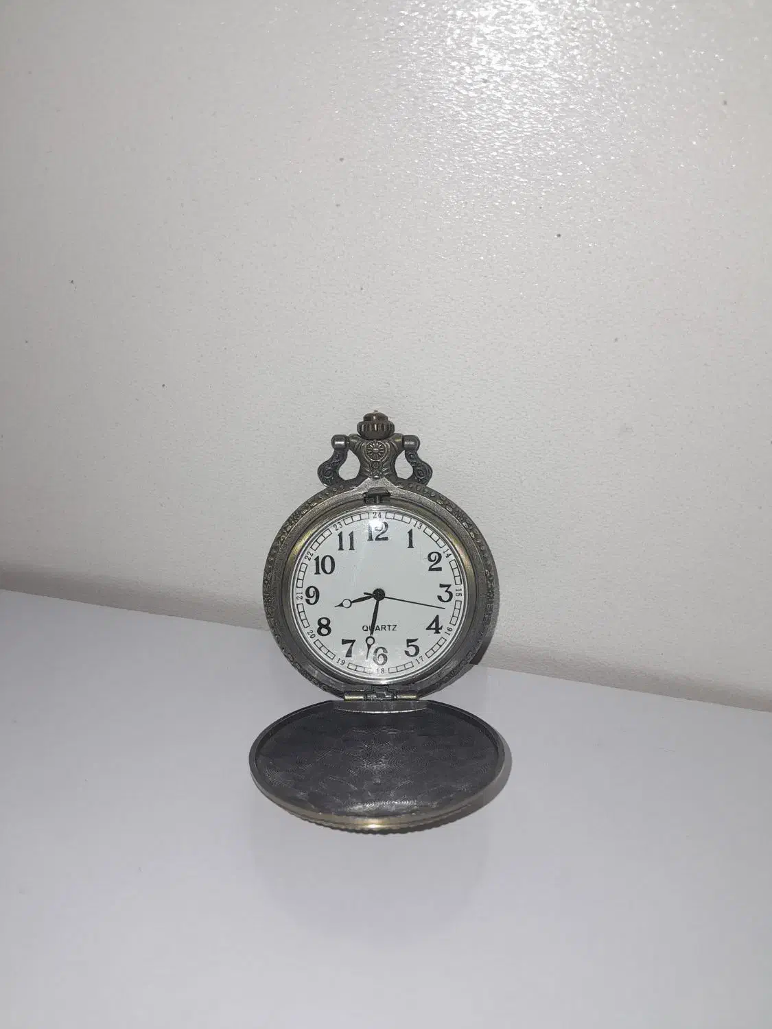 ساعت زنجیری قدیمی|ساعت|سنندج, |دیوار