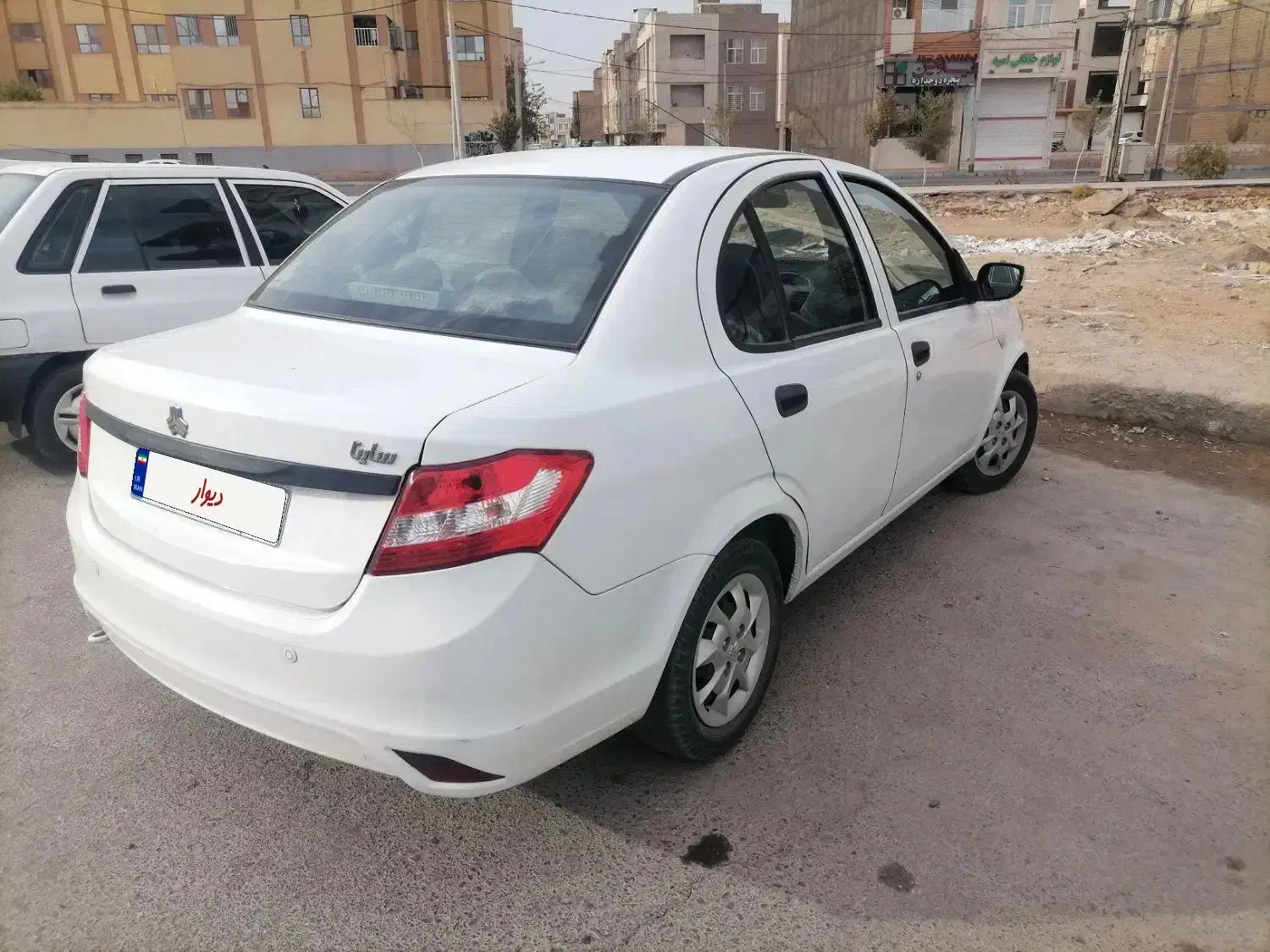 ساینا 98 تمیز کم کار|خودرو سواری و وانت|یزد, |دیوار