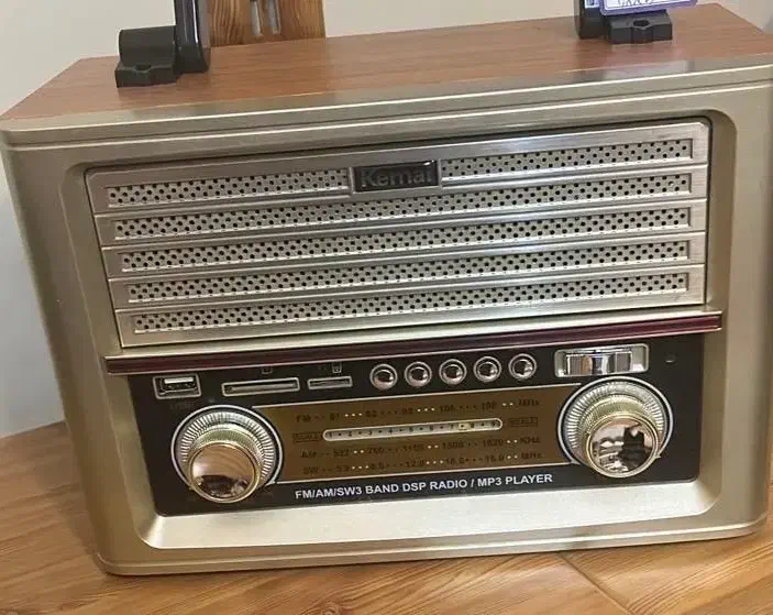 رادیو سنتی با بلوتوث و بلندگو قوی|سیستم صوتی خانگی|مشهد, هنرور|دیوار