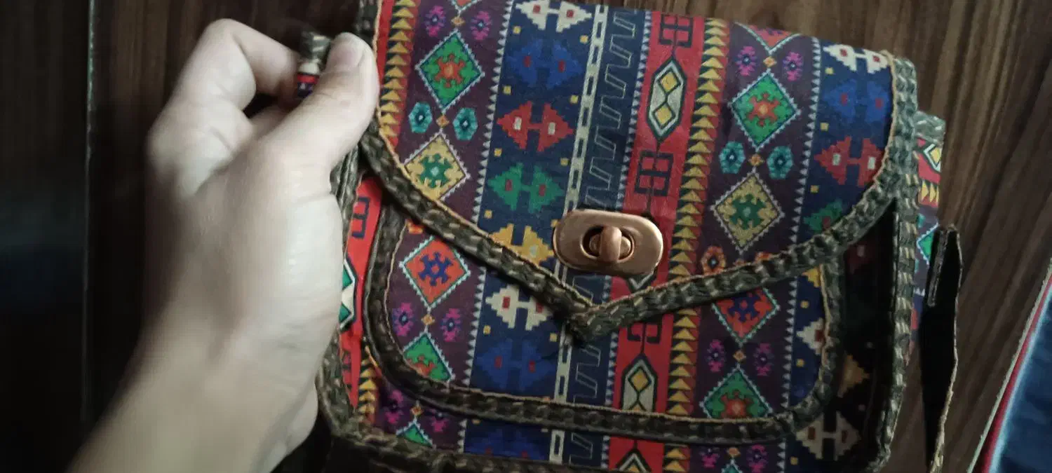 کیف دوشی|کیف، کفش، کمربند|نجف‌آباد, صالح آباد|دیوار