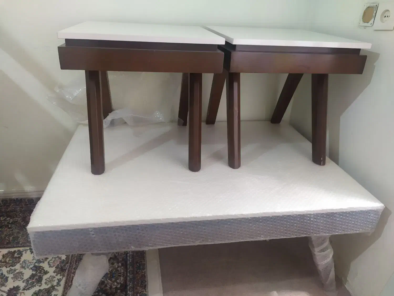 جلو مبلی و عسلی|مبلمان خانگی و میز عسلی|پاوه, |دیوار