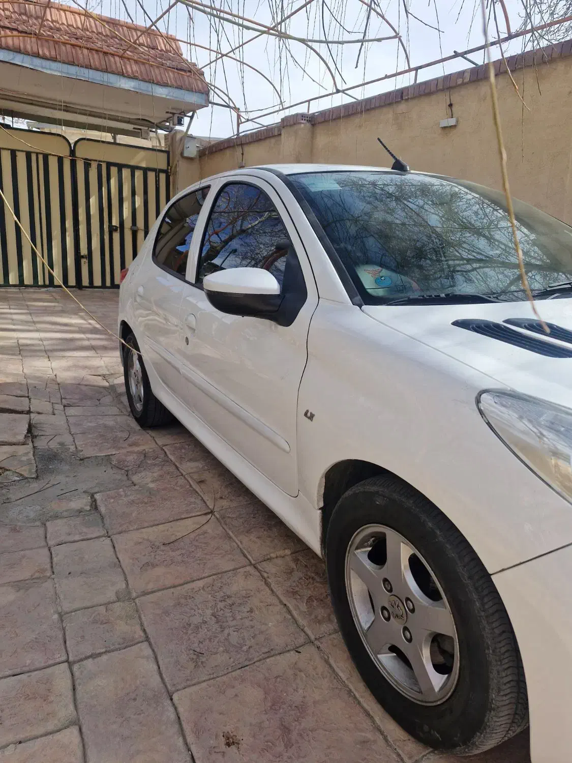 ۲۰۷|خودرو سواری و وانت|کرمان, |دیوار