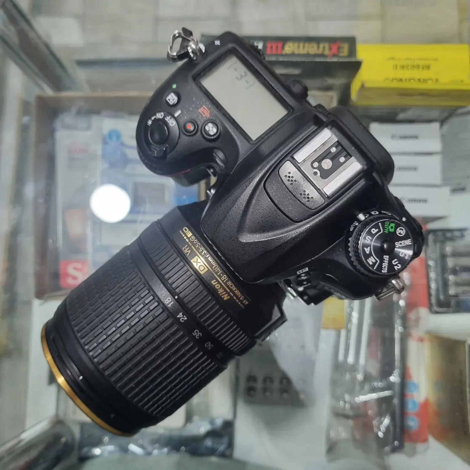 Nikon D7200|دوربین عکاسی و فیلم‌برداری|تهران, چوب تراش|دیوار