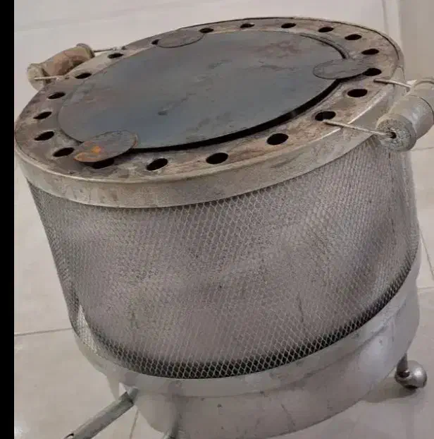 یک عدد تنور و زیر تلویزیونی|اجاق گاز و لوازم برقی پختوپز|قروه, |دیوار