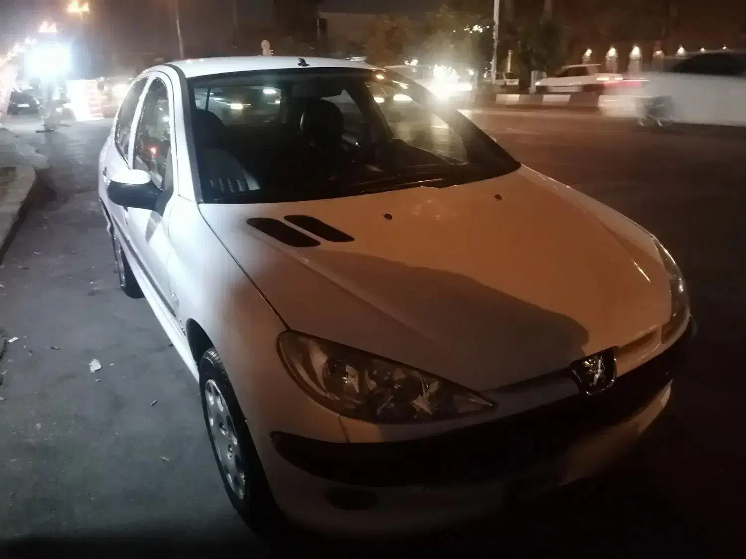 206 مدل 90 تیپ2|خودرو سواری و وانت|شیراز, بعثت|دیوار