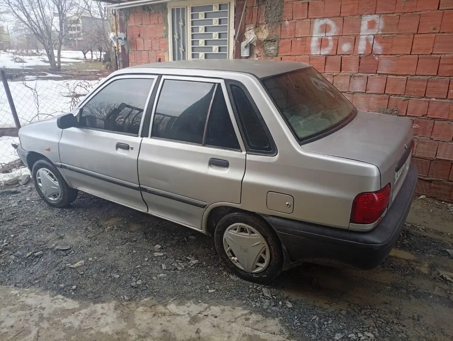 پرایدمدل 86نقره ای|خودرو سواری و وانت|مریوان, |دیوار