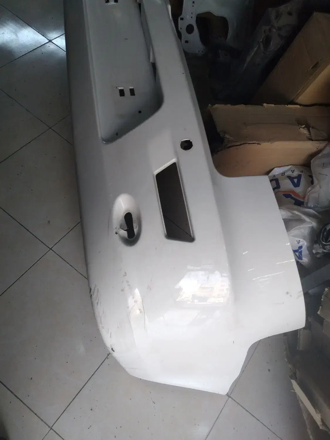 سپر عقب رانا استوک|قطعات یدکی و لوازم جانبی|رباطکریم, رباطکریم|دیوار