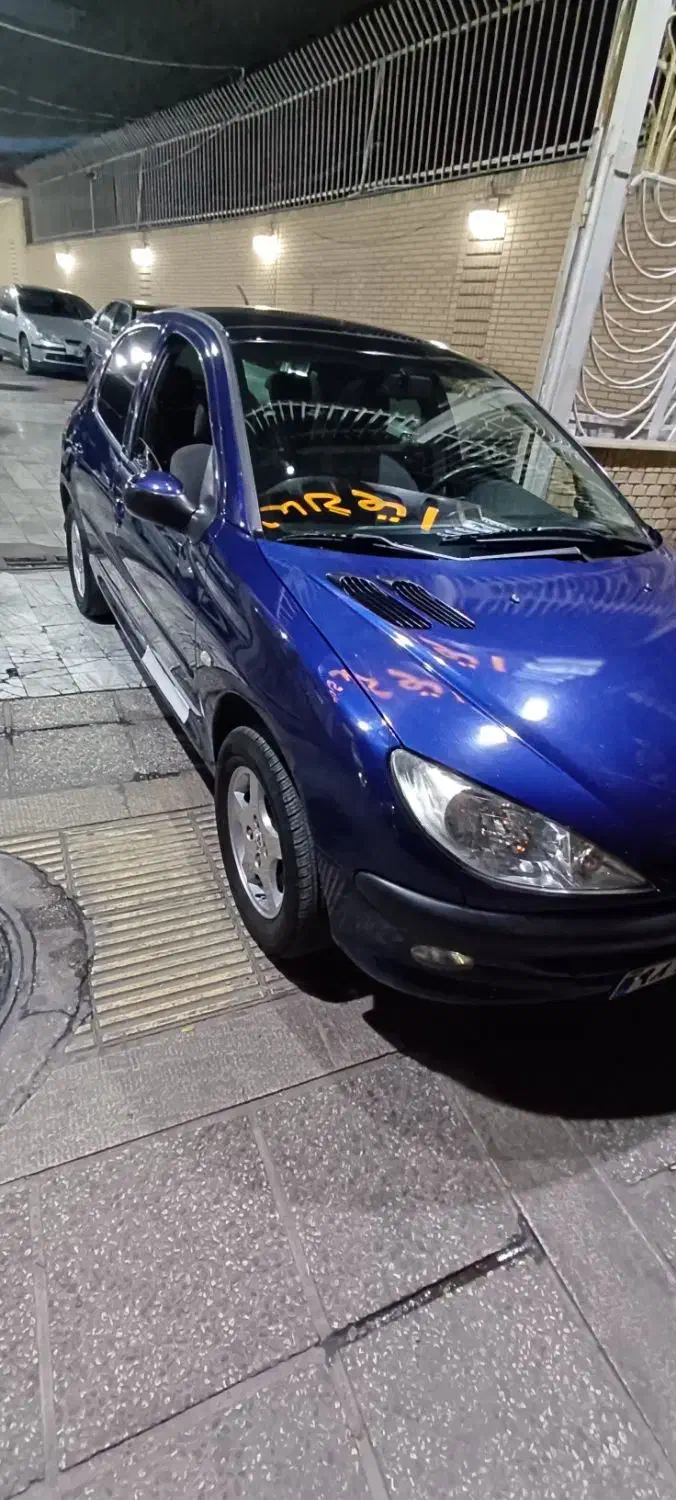 پژو ۲۰۶ سقف پاناروما تیپ ۳ مدل ۱۴۰۱|خودرو سواری و وانت|شیراز, لب آب|دیوار