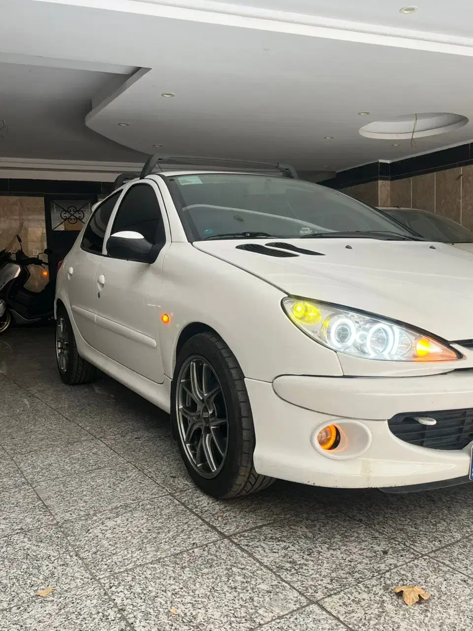 پژو ۲۰۶ تیپ ۵ مدل ۱۳۹۹|خودرو سواری و وانت|تهران, خواجه نظام الملک|دیوار