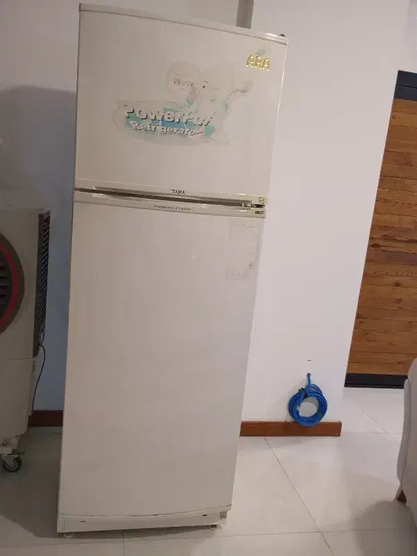 یخچال|یخچال و فریزر|شیراز, جوادیه|دیوار