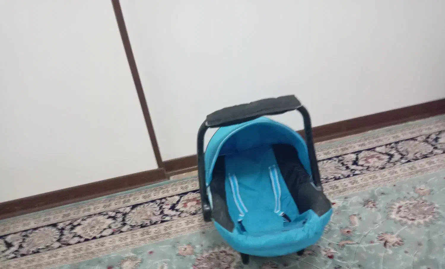 کریر نوزاد سالم|کالسکه و لوازم جانبی|شیراز, ارم|دیوار