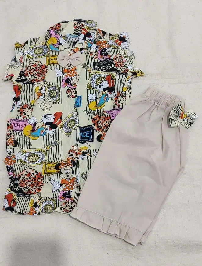 حراج لباس بچگانه نو|حراج|لاهیجان, شهرک فرهنگیان|دیوار