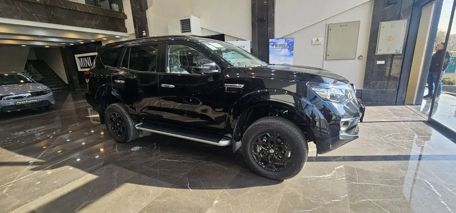 نیسان ترا فول کامل۴۰۴ صفرخشک مشکی داخل موکا|خودرو سواری و وانت|تهران, سید خندان (جلفا)|دیوار