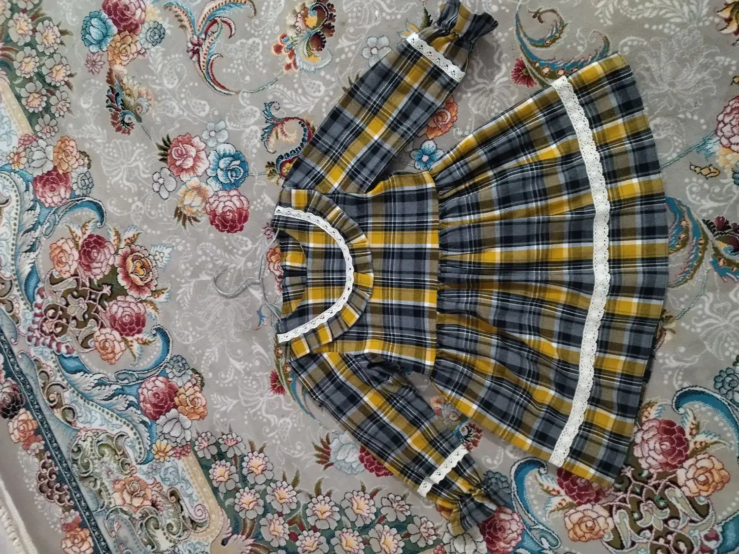 پیراهن شیک دخترانه|کفش و لباس بچه|قم, نیروگاه|دیوار