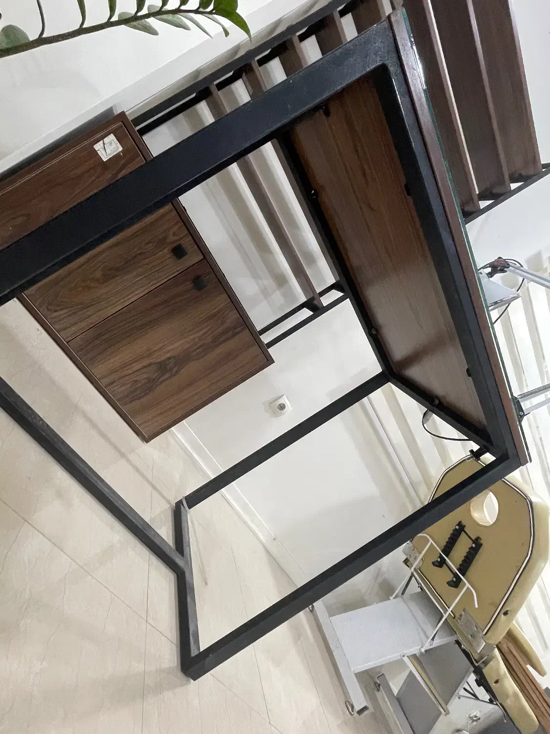 شلف میز ناخن|آرایشگاه و سالنهای زیبایی|اهواز, گلستان|دیوار