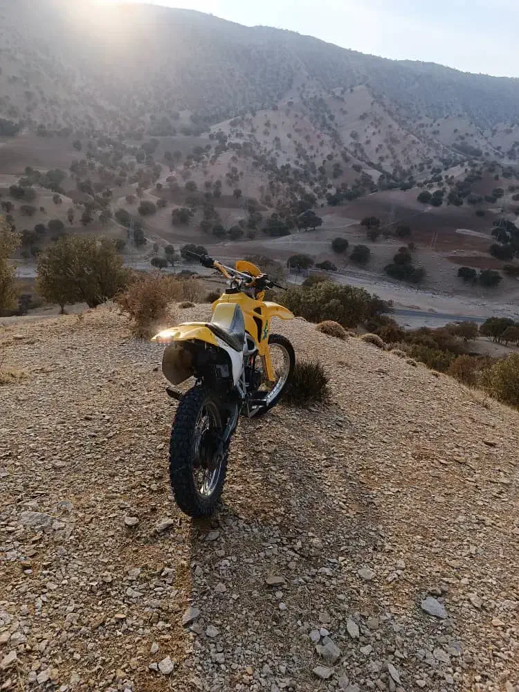 تریل هیوسانگ 200|موتورسیکلت|ایلام, |دیوار