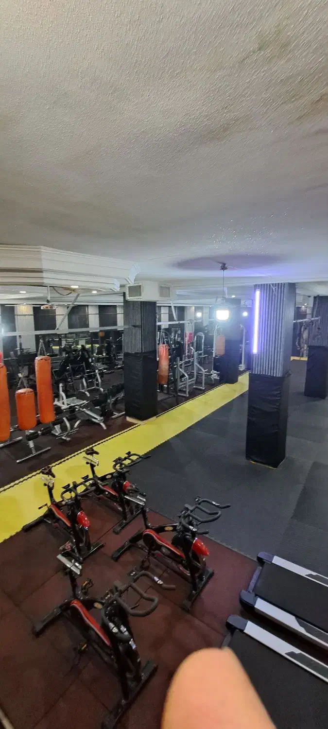 اجاره باشگاه ۳۰۰متری با همه امکانات*  فردیس|اجارهٔ مغازه و غرفه|فردیس, فردیس|دیوار