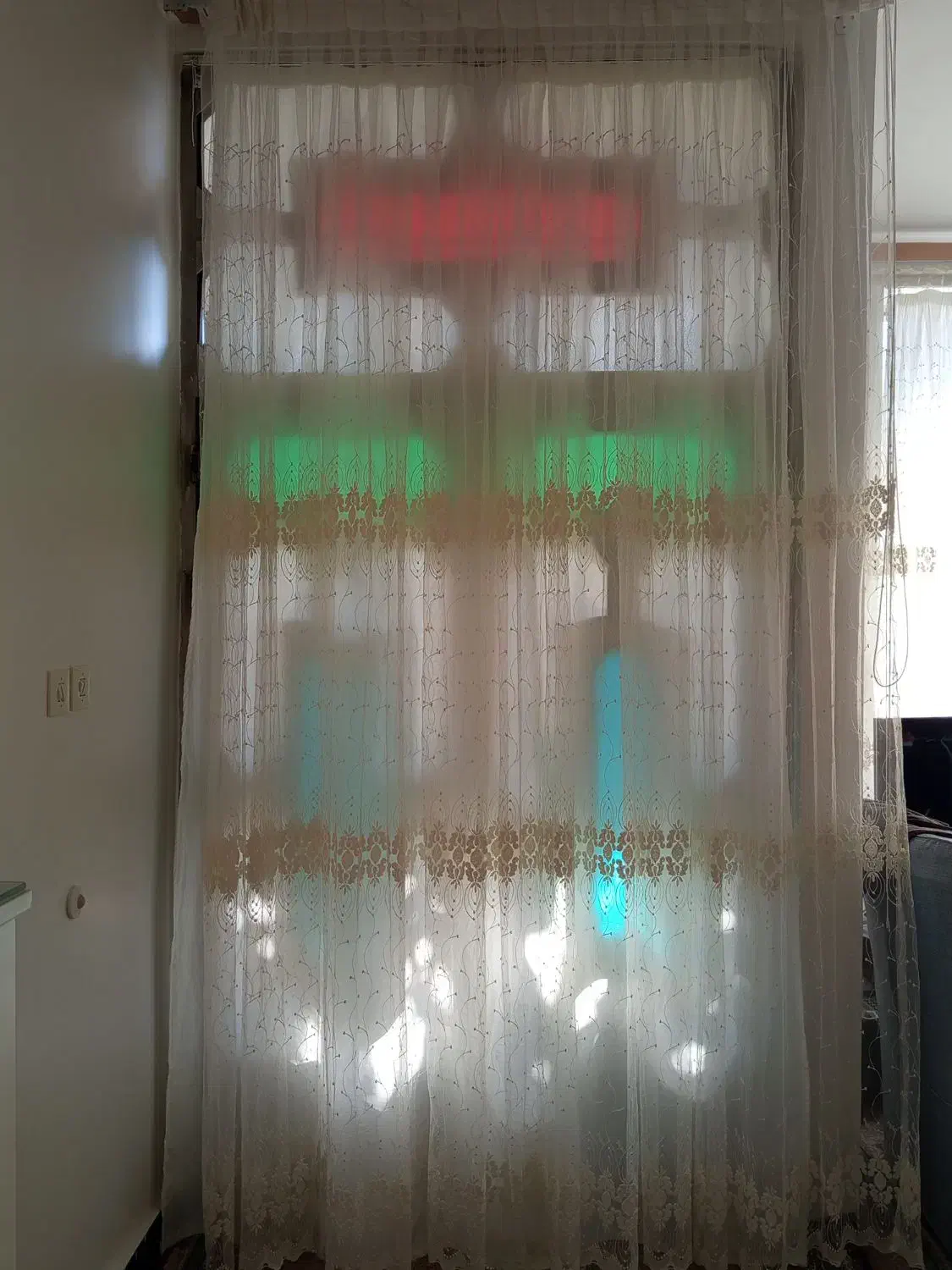 پرده|پرده، رانر، رومیزی|عجب شیر, |دیوار