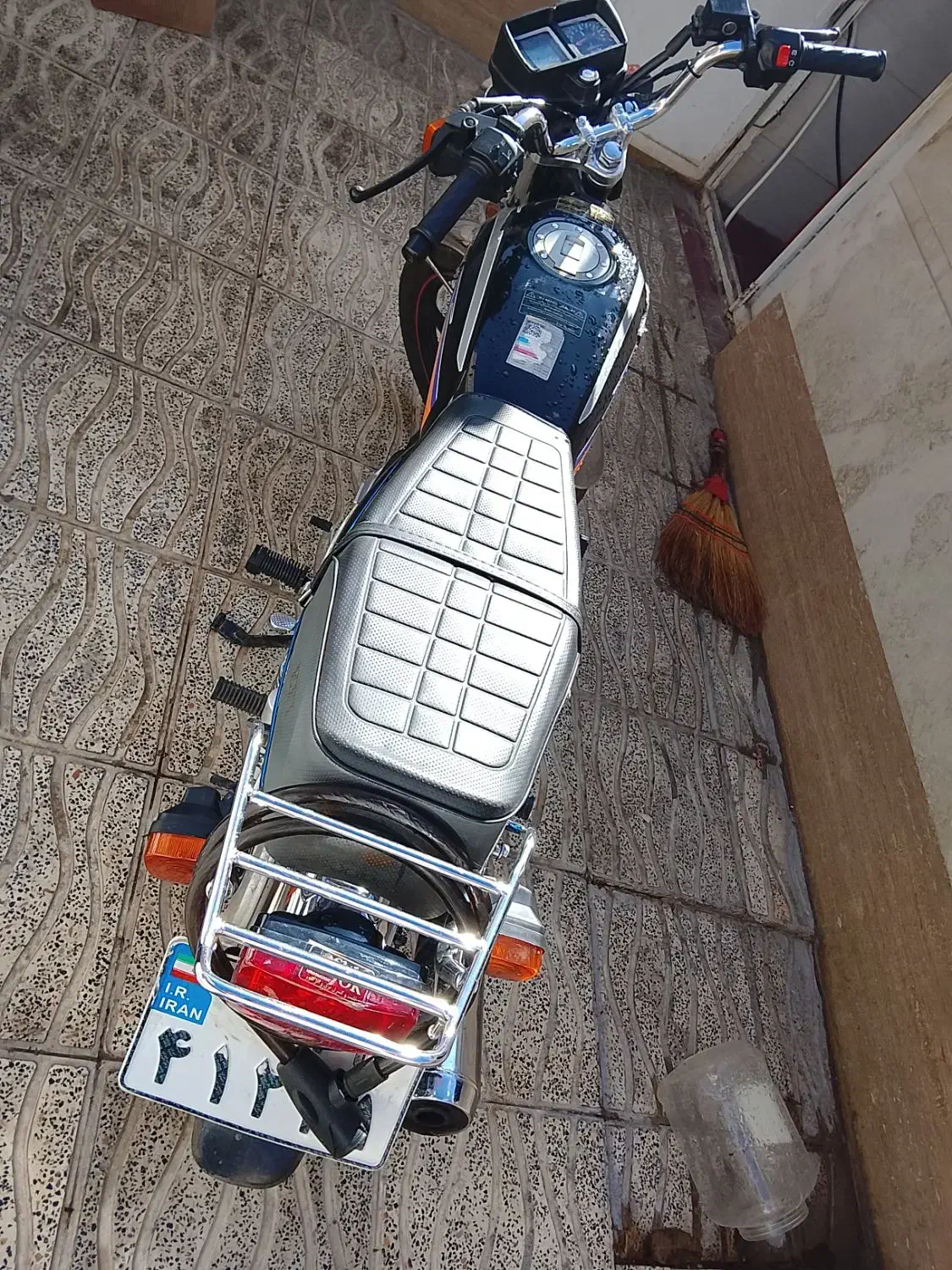 فروش موتور مدل 1404 بدون زدگی|موتورسیکلت|پاسارگاد, |دیوار