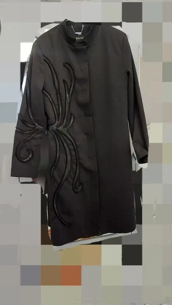 پالتو|لباس|اردبیل, |دیوار