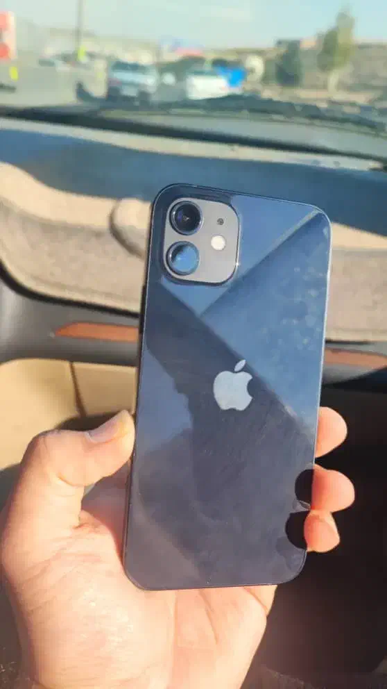 IPhone 12|موبایل|شبستر, |دیوار