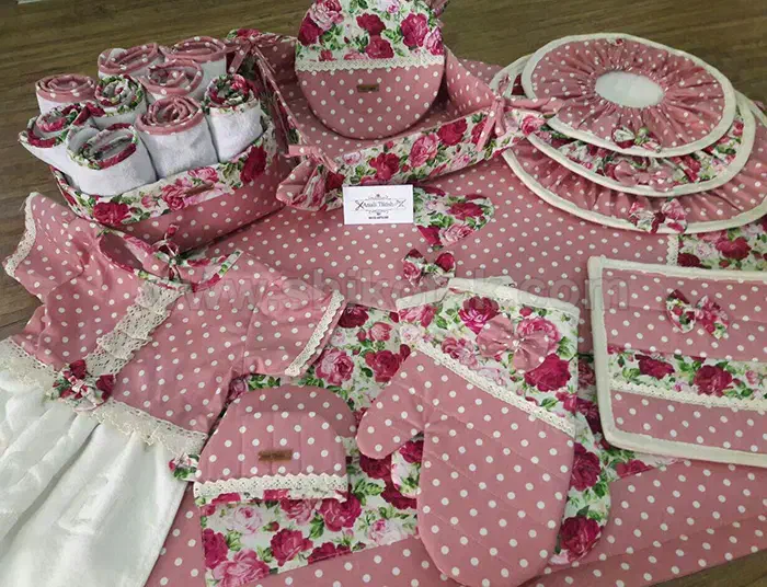 دوخت انواع سرویس اشپزخانه|سفره، حوله، دستمال آشپزخانه|بیرجند, |دیوار