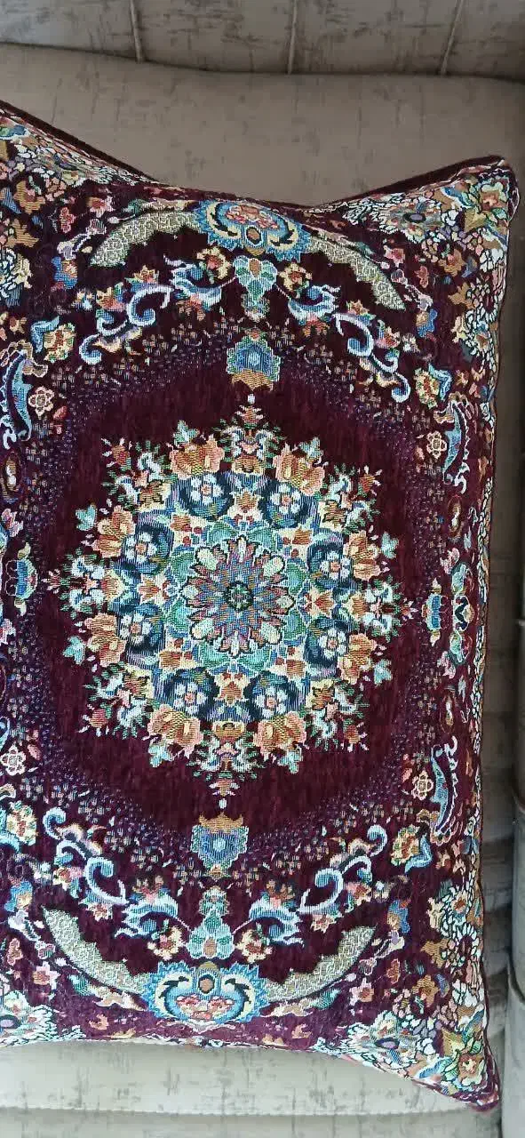 روبالشتی مخمل|رختخواب، بالش، پتو|یزد, |دیوار