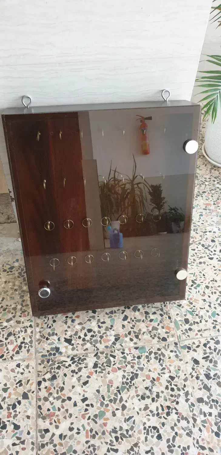 جا کلیدی ۲۸ عددی  نو مخصوص مشاورین  املاک|صنایع دستی و سایر لوازم تزئینی|رشت, یخسازی|دیوار