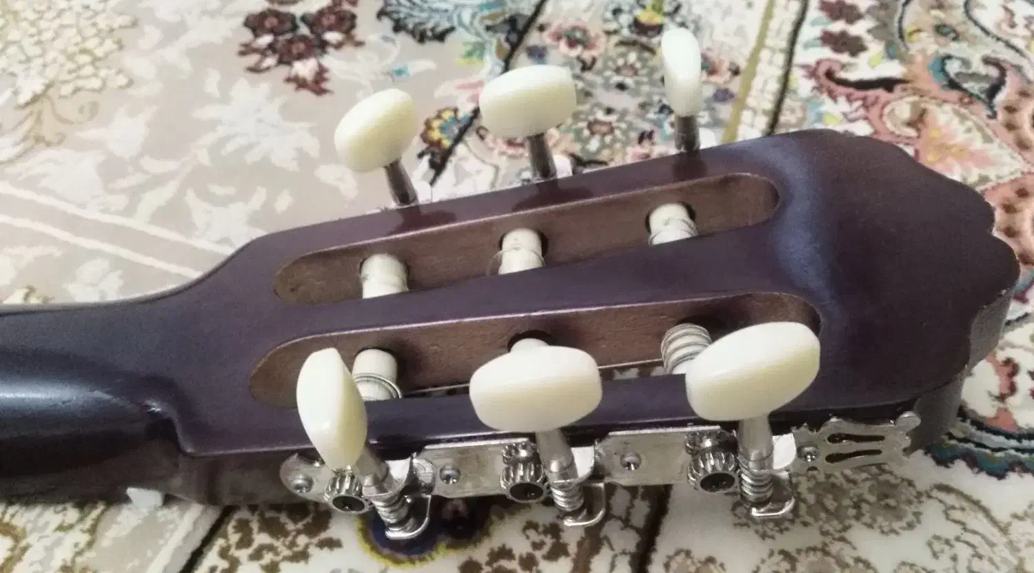 گیتار|گیتار، بیس، امپلیفایر|اردبیل, |دیوار