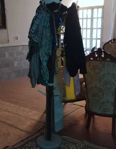 چوب لباسی|بندرخت و رخت‌آویز|قم, انصار‌الحسین|دیوار