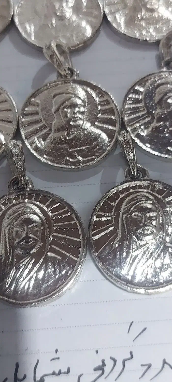 گردن آویز جنس برنج روکش آب رادیوم فروشی|بدلیجات|رفسنجان, |دیوار