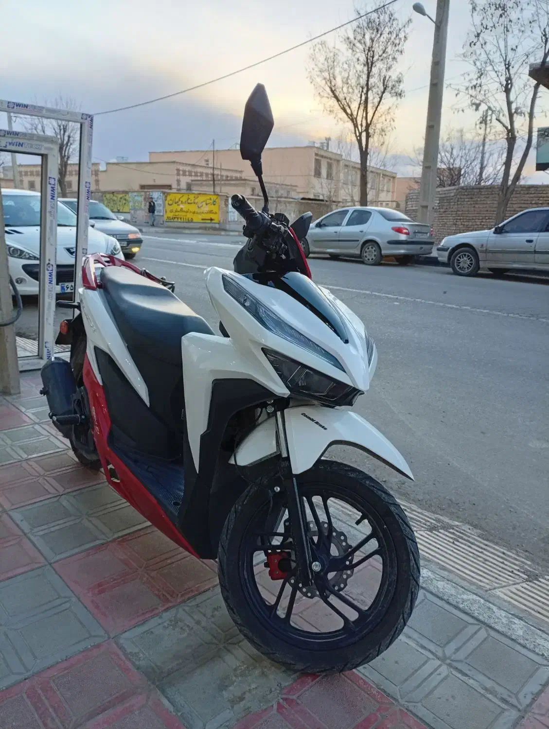 موتور کلیک|موتورسیکلت|دهگلان, |دیوار