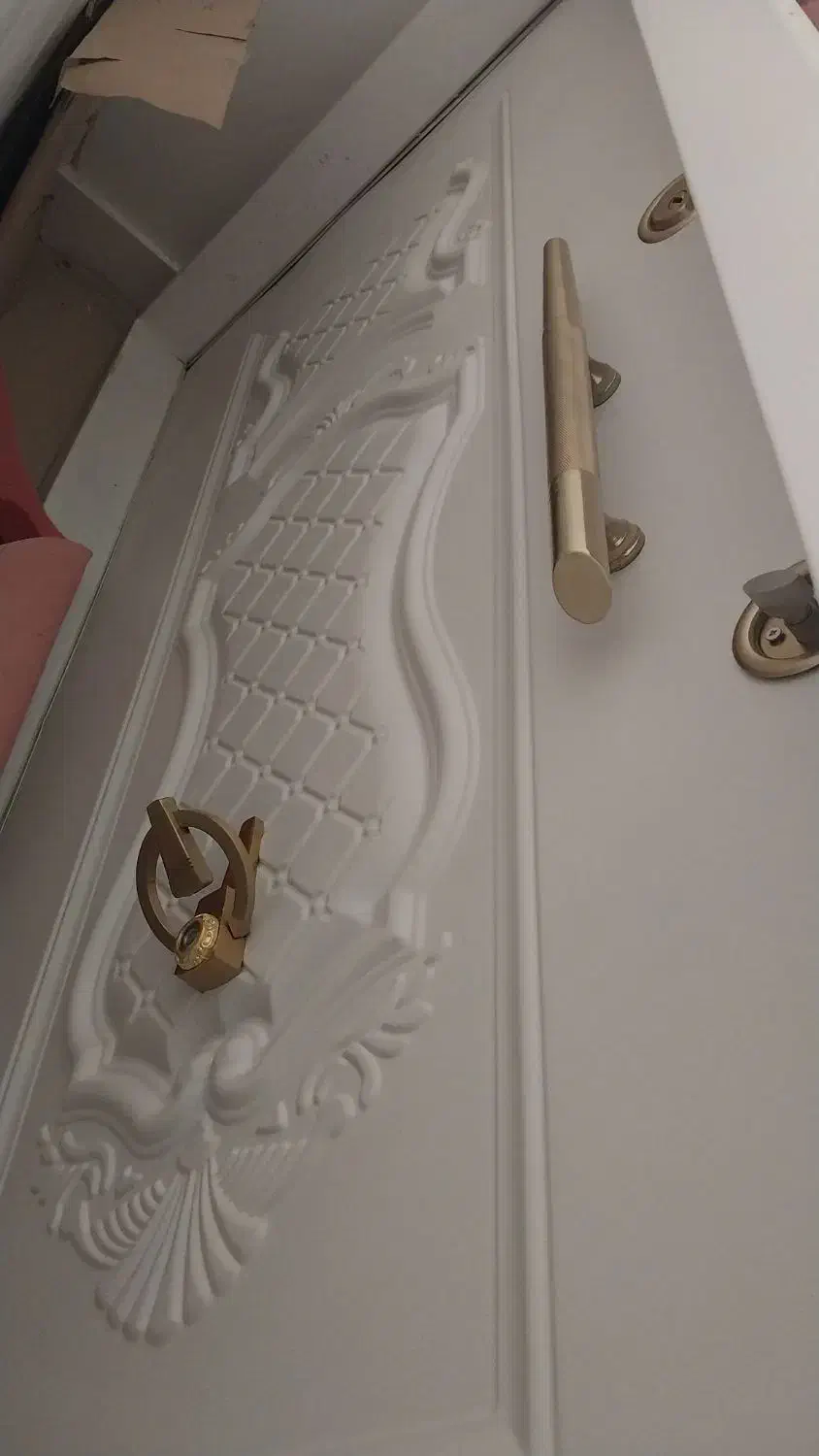 درب ضدسرقت سفید وطلایی کاملا نو|مصالح و تجهیزات ساختمان|فردوس (خراسان), |دیوار