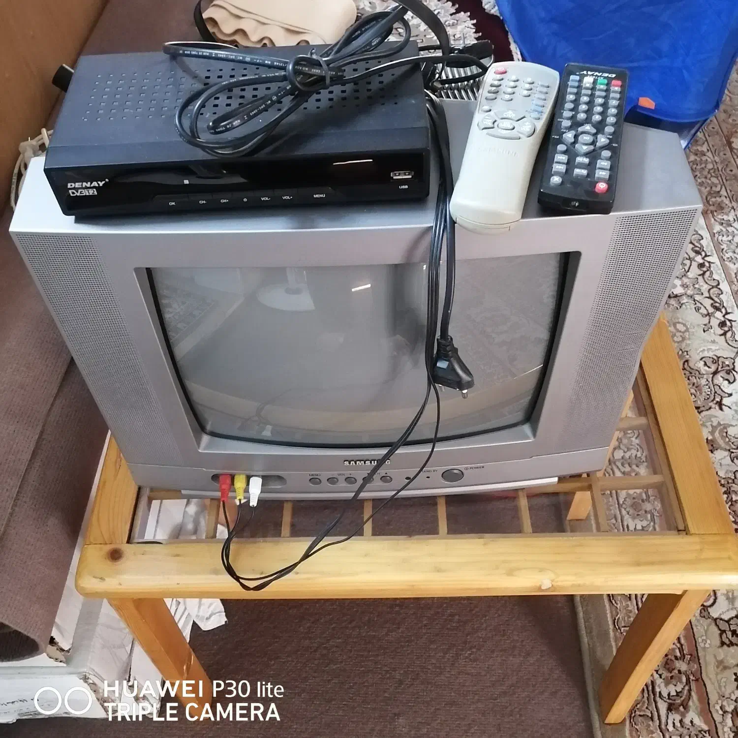 تلویزیون سامسونگ کنترول دار و دستگاه دیجیتال|تلویزیون و پروژکتور|سنگر, |دیوار