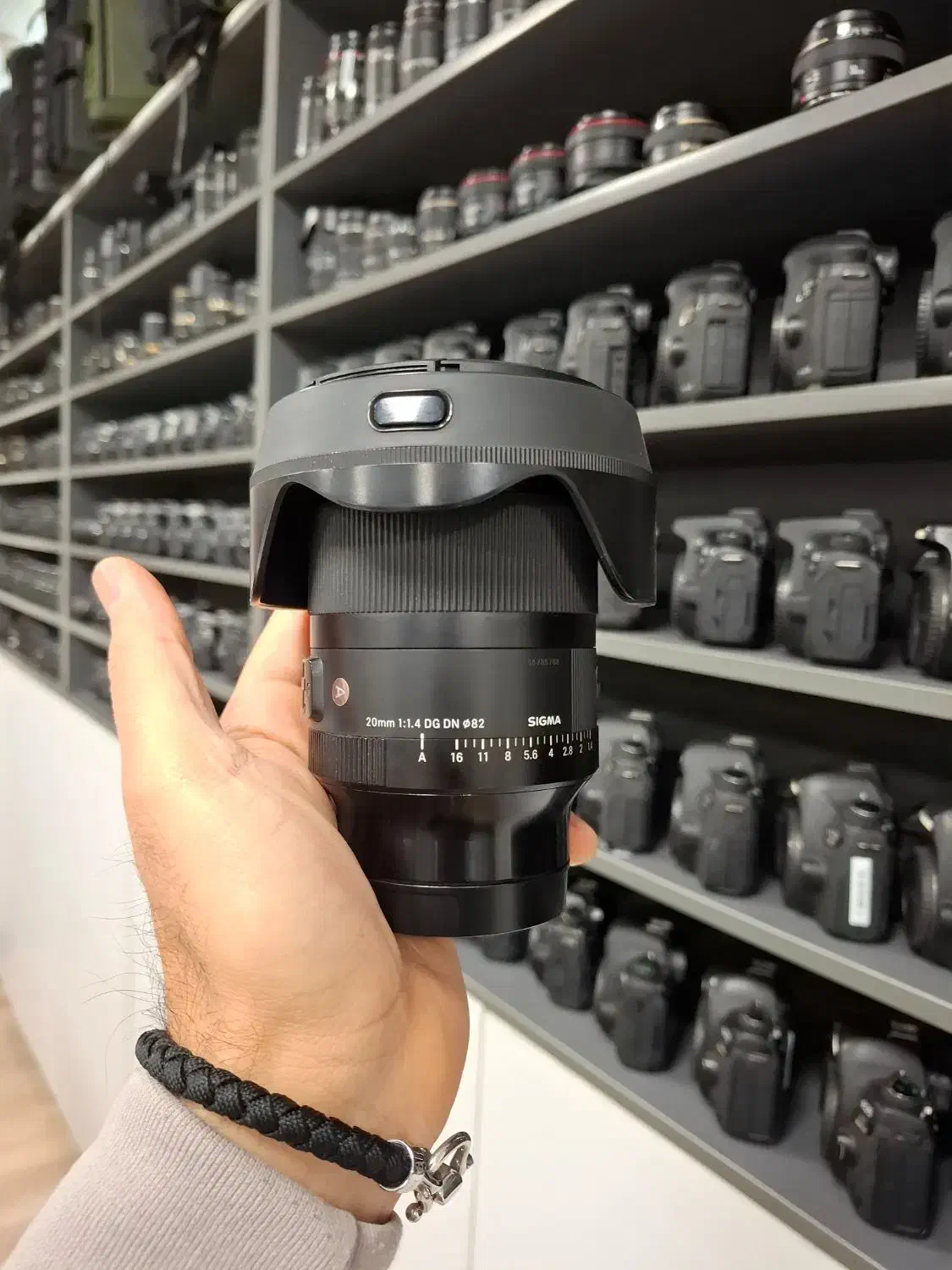 مرکز خرید و فروش دوربین‌های عکاسی و فیلمبرداری|دوربین عکاسی و فیلم‌برداری|تهران, نجات اللهی|دیوار