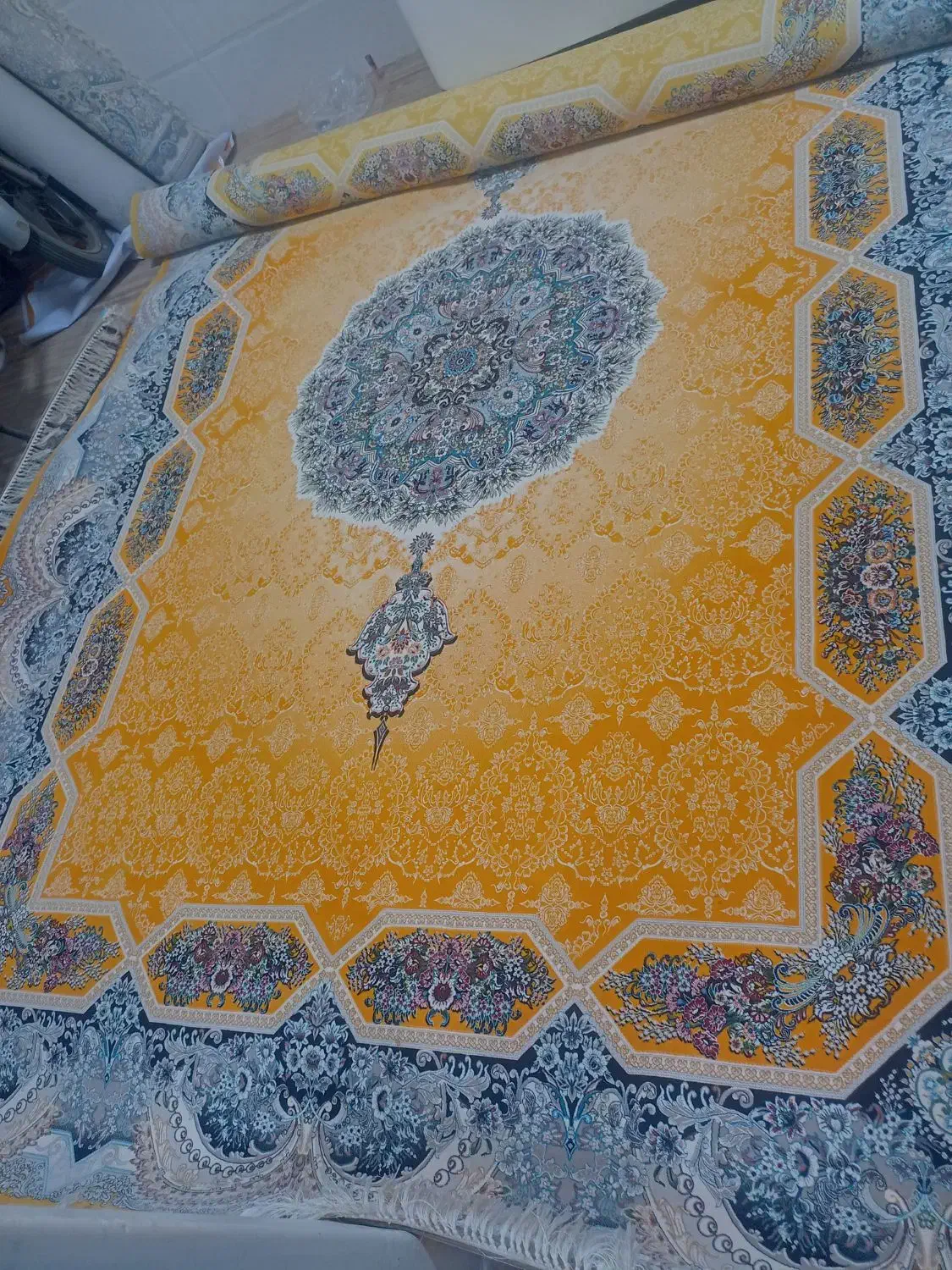 ۹ متری ۱۲۰۰ شانه|فرش|کرج, دولت‌آباد|دیوار