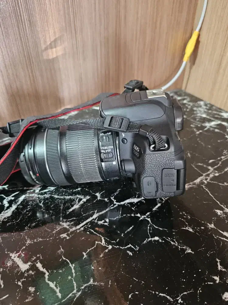 دوربین عکاسی حرفه ای مدل ۷۰۰d|دوربین عکاسی و فیلمبرداری|تهران, ایران|دیوار