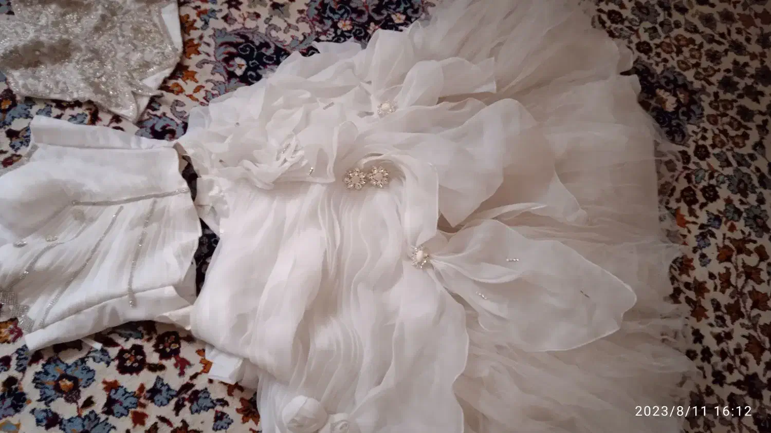 دودست لباس عروس فروشی|لباس|اسلامآباد غرب, |دیوار